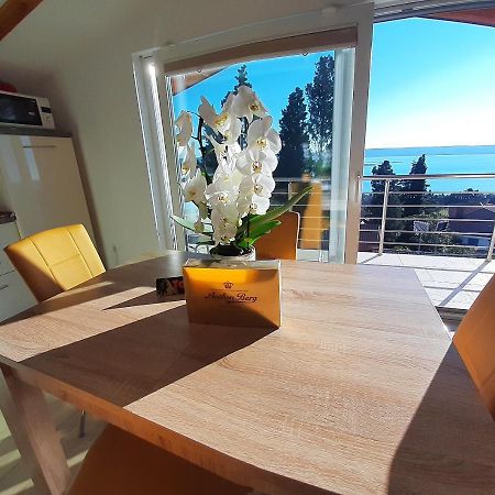 Red Rose Apartment Portorož Extérieur photo